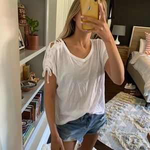 Brand new white Gap t-shirt